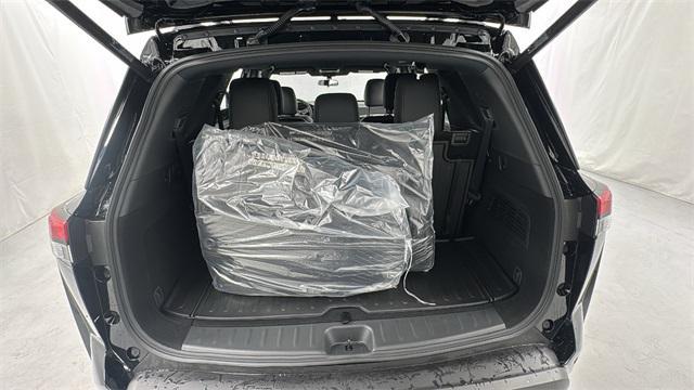new 2025 Nissan Pathfinder car, priced at $37,357