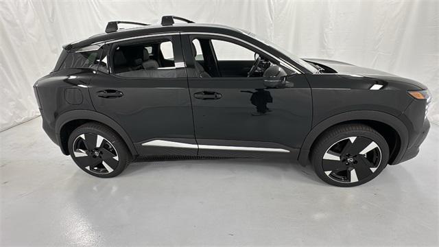 new 2025 Nissan Kicks car, priced at $30,504