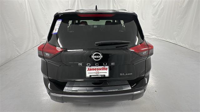 new 2025 Nissan Rogue car, priced at $38,228