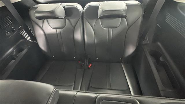 used 2024 Kia Sorento car, priced at $30,519