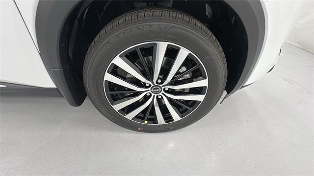 new 2025 Nissan Pathfinder car, priced at $56,340
