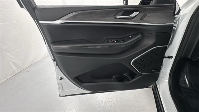 used 2022 Jeep Grand Cherokee L car, priced at $29,999