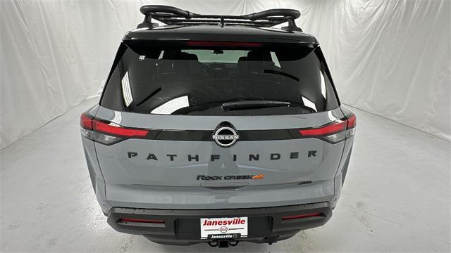 new 2024 Nissan Pathfinder car, priced at $41,918