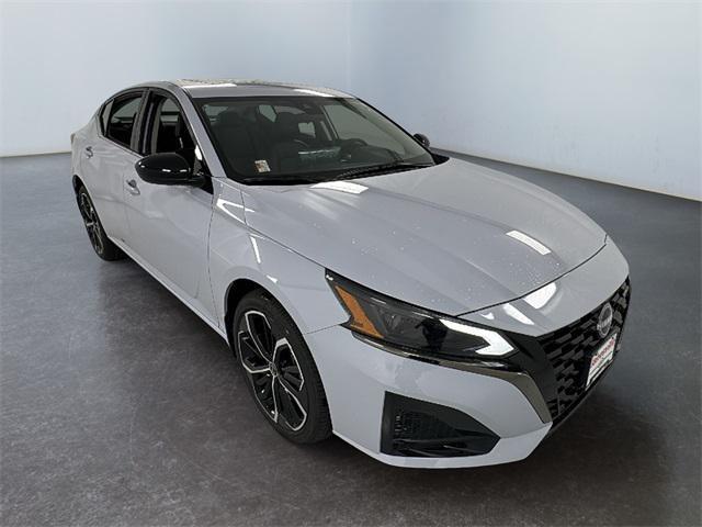 new 2025 Nissan Altima car, priced at $32,336