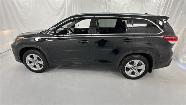 used 2017 Toyota Highlander car, priced at $23,500