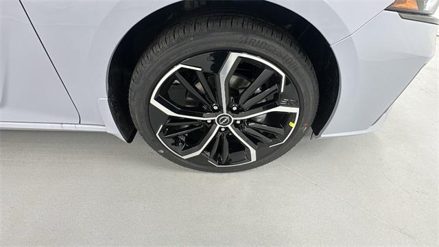 new 2025 Nissan Altima car, priced at $30,094