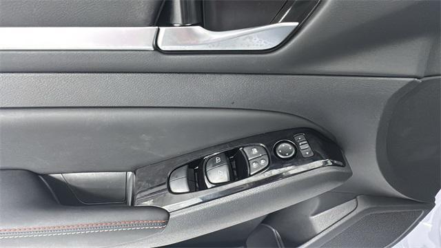 new 2025 Nissan Altima car, priced at $30,094