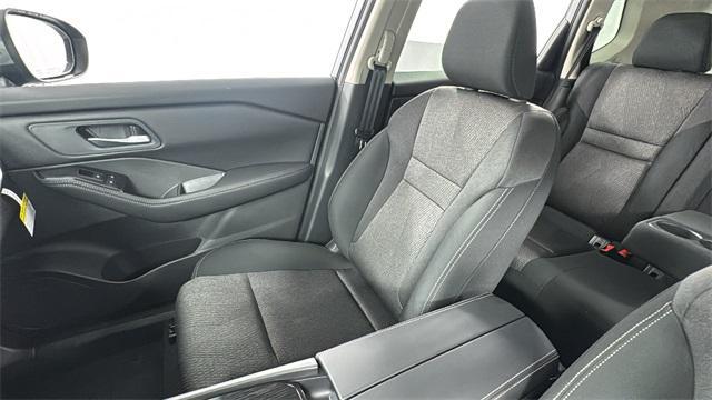 new 2025 Nissan Rogue car, priced at $31,576