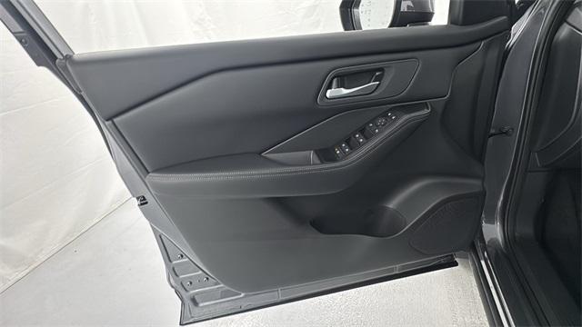 new 2025 Nissan Rogue car, priced at $31,576