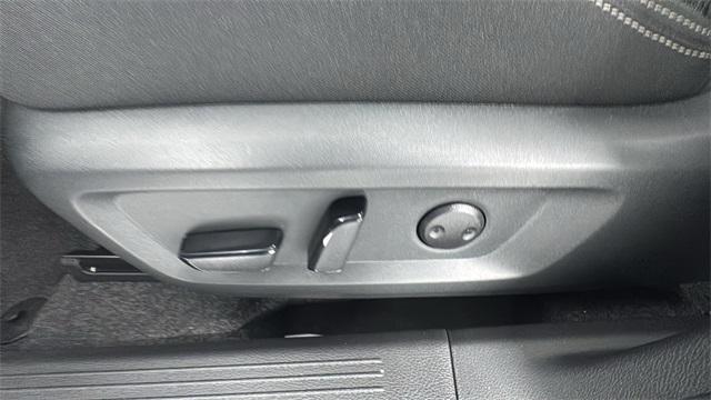 new 2025 Nissan Rogue car, priced at $31,576