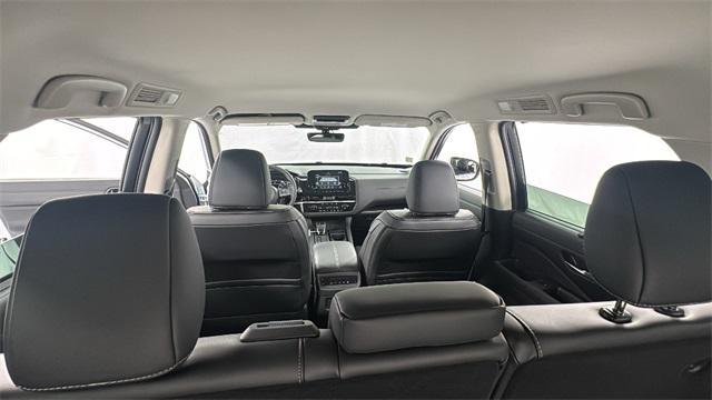 new 2025 Nissan Pathfinder car, priced at $39,171