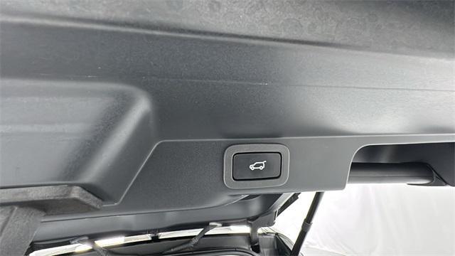 used 2019 Land Rover Range Rover Sport car, priced at $23,970