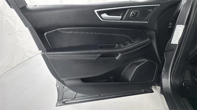 used 2024 Ford Edge car, priced at $28,558