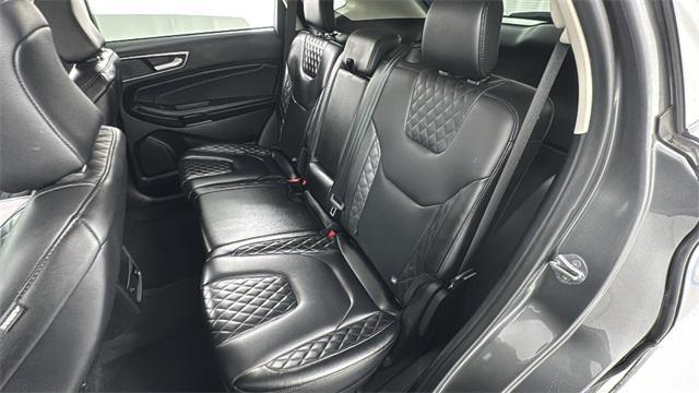 used 2024 Ford Edge car, priced at $28,558