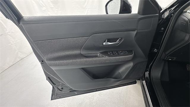 new 2026 Nissan Kicks car, priced at $24,917