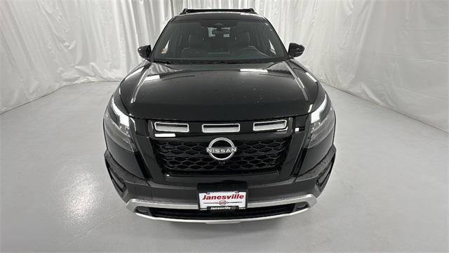 new 2025 Nissan Pathfinder car, priced at $46,700