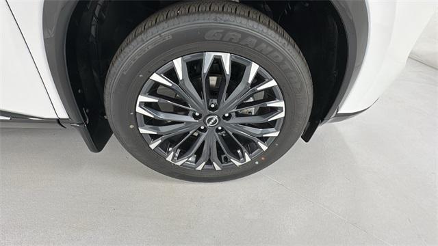 new 2025 Nissan Rogue car, priced at $40,508