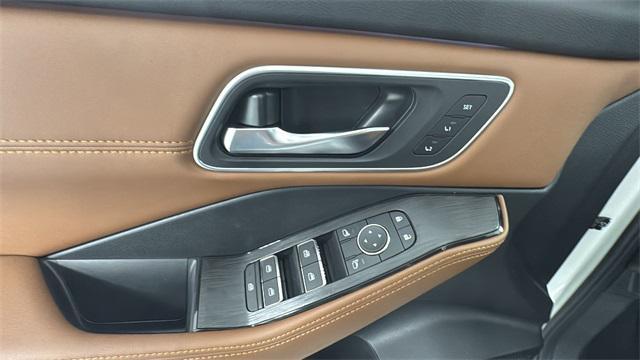 new 2025 Nissan Rogue car, priced at $40,508