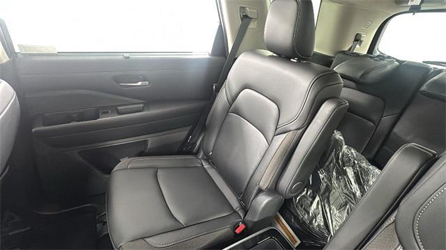 new 2025 Nissan Pathfinder car, priced at $45,243