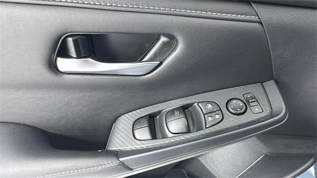 new 2025 Nissan Sentra car, priced at $21,679