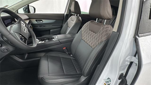 new 2025 Nissan Murano car, priced at $48,261