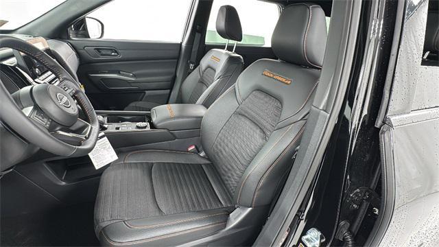 new 2025 Nissan Pathfinder car, priced at $41,710