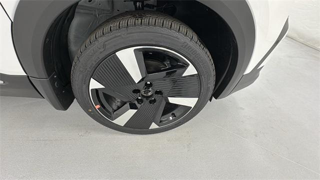 new 2025 Nissan Kicks car, priced at $28,819