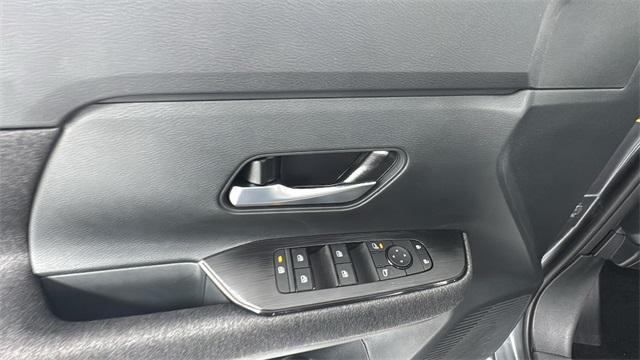 new 2026 Nissan Kicks car, priced at $24,917