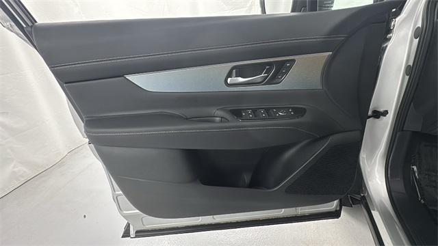 new 2025 Nissan Murano car, priced at $45,745