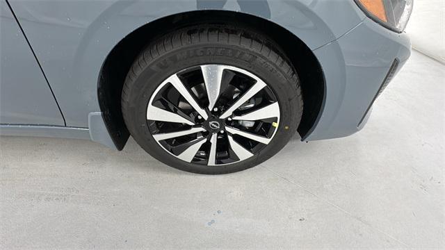 new 2025 Nissan Sentra car, priced at $24,041