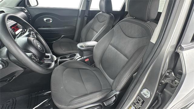 used 2015 Kia Soul car, priced at $6,995