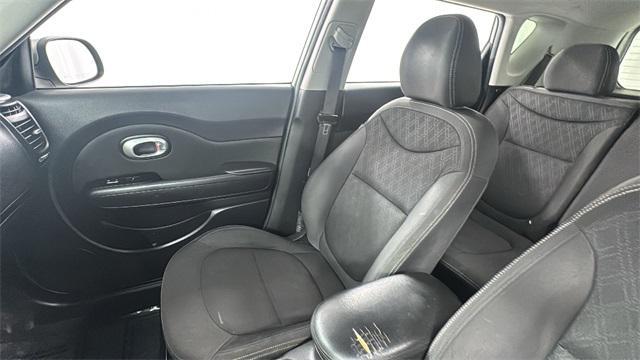 used 2015 Kia Soul car, priced at $6,995