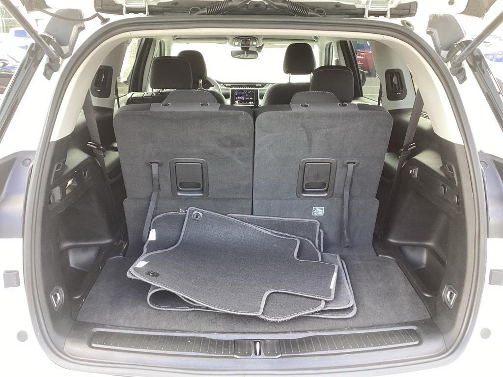 used 2023 Jeep Grand Cherokee L car, priced at $29,851