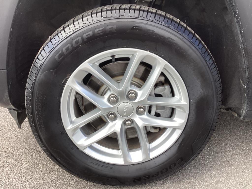 used 2023 Jeep Grand Cherokee L car, priced at $29,851