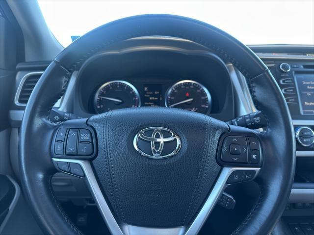 used 2018 Toyota Highlander car, priced at $27,960