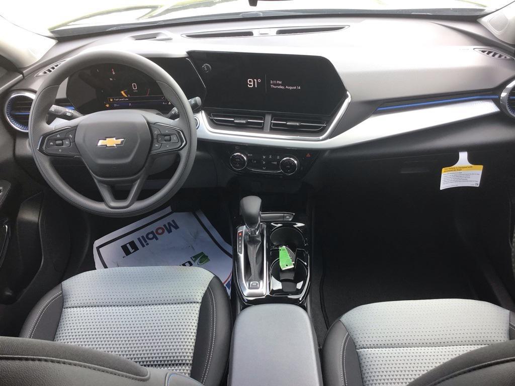 new 2025 Chevrolet Trax car, priced at $22,486