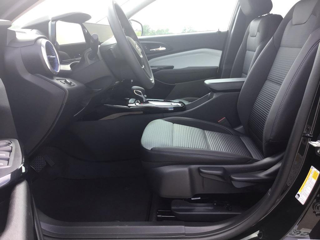 new 2025 Chevrolet Trax car, priced at $22,486