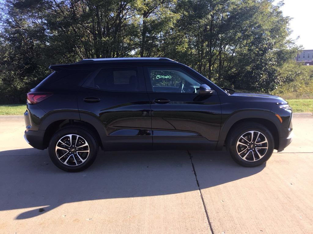 new 2026 Chevrolet TrailBlazer car, priced at $29,988