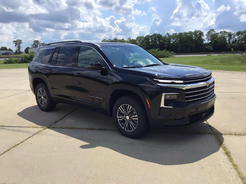 new 2026 Chevrolet Traverse car, priced at $40,996
