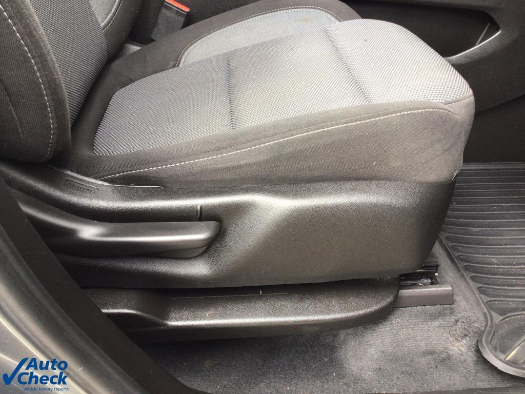 used 2021 Chevrolet Traverse car, priced at $23,506