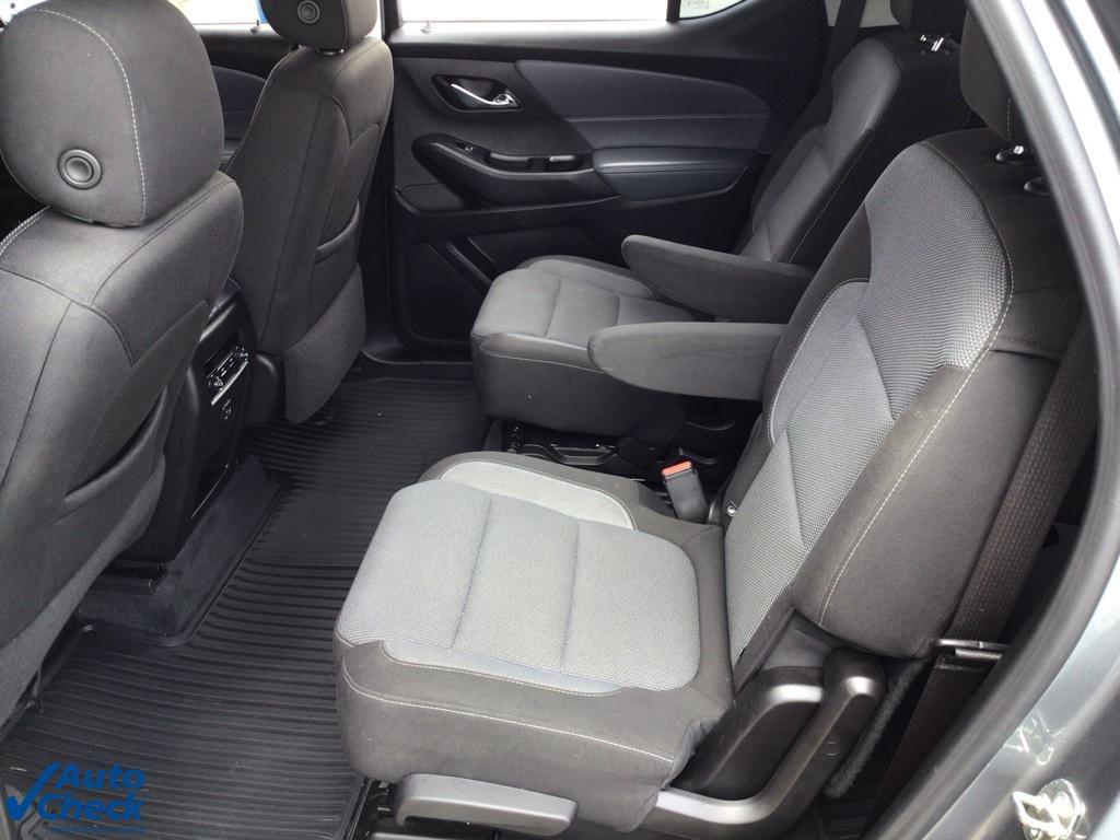 used 2021 Chevrolet Traverse car, priced at $23,506
