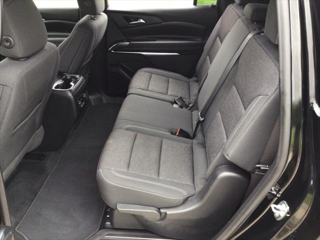 used 2024 Chevrolet Traverse car, priced at $38,505