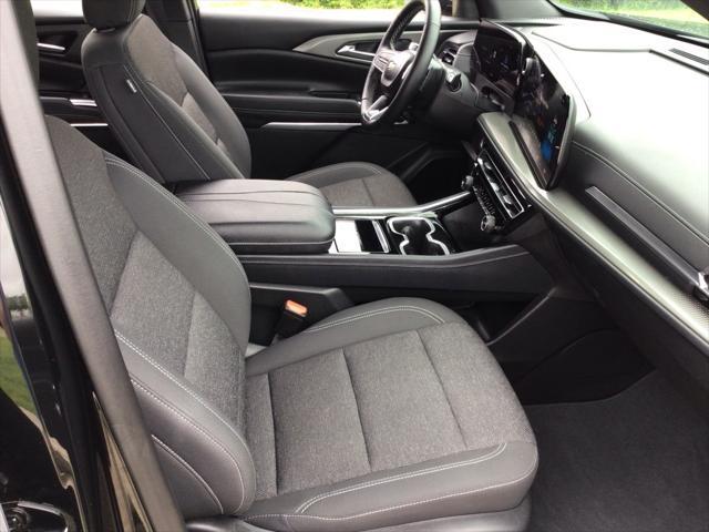 used 2024 Chevrolet Traverse car, priced at $38,505