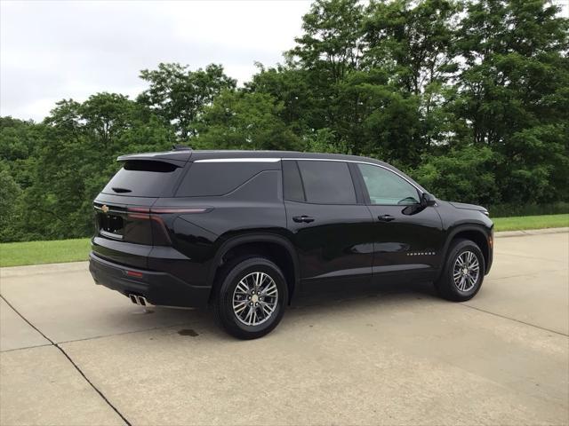 used 2024 Chevrolet Traverse car, priced at $38,505