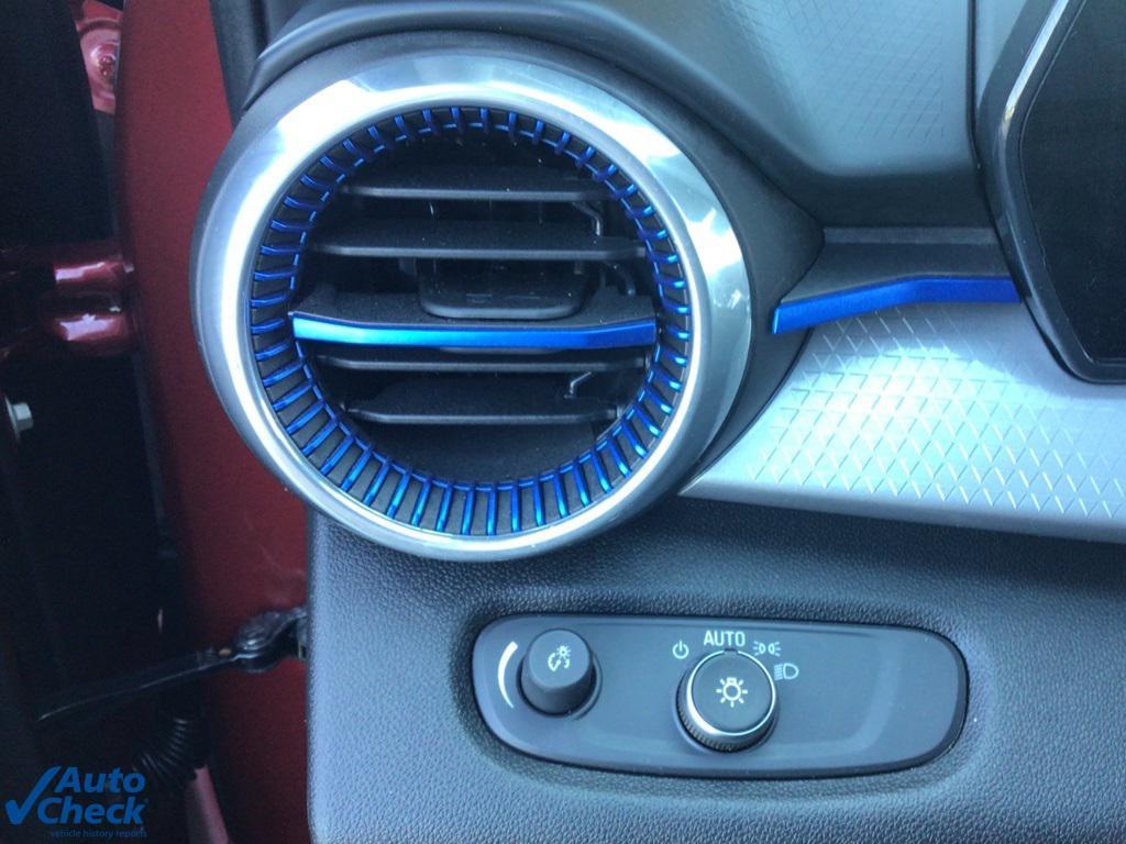 used 2024 Chevrolet Trax car, priced at $22,424