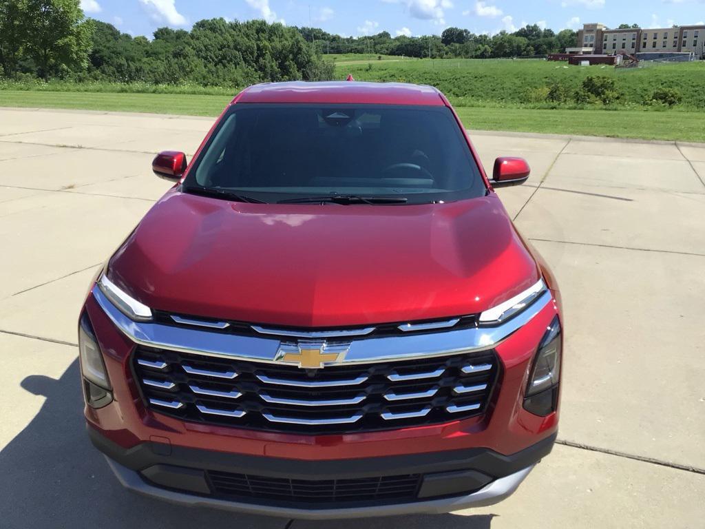 new 2026 Chevrolet Equinox car, priced at $30,792