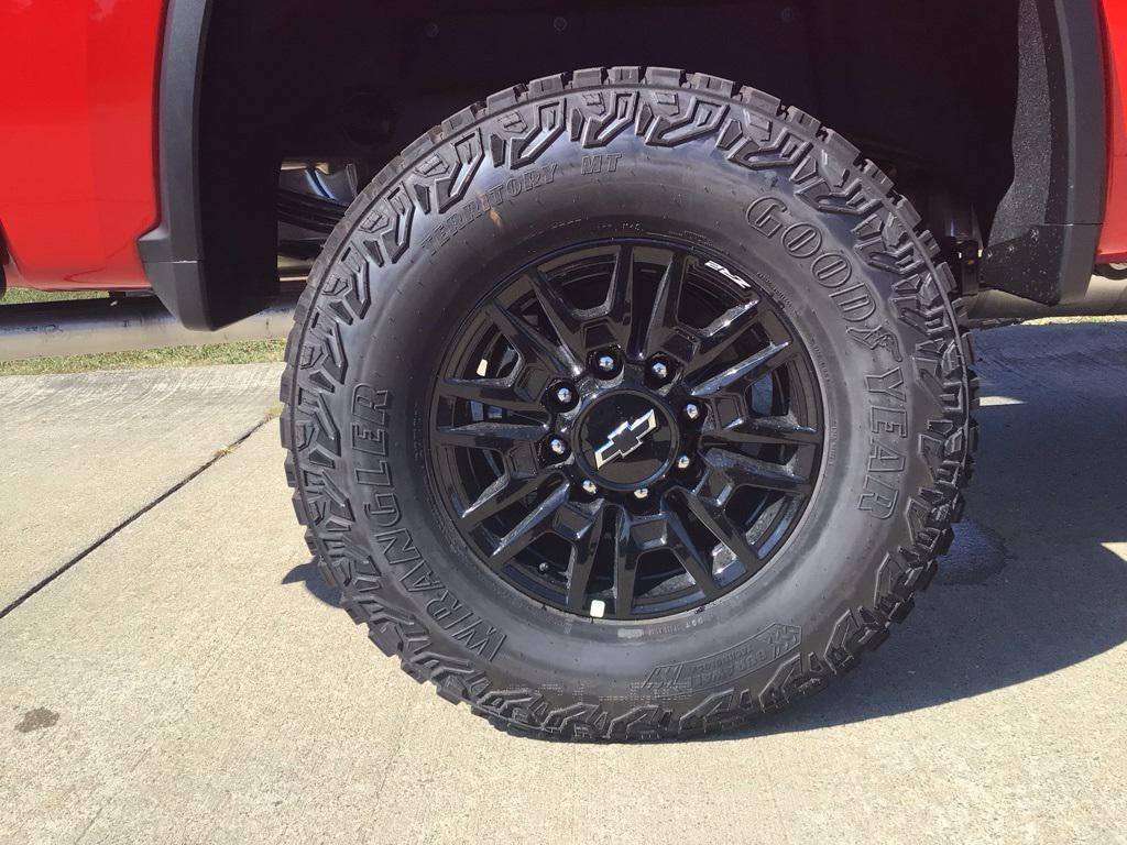 new 2025 Chevrolet Silverado 2500 car, priced at $72,296