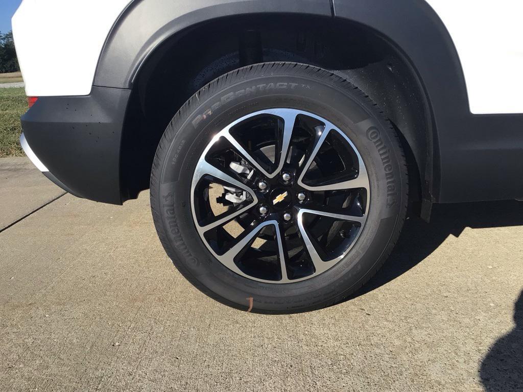 new 2026 Chevrolet TrailBlazer car, priced at $29,698