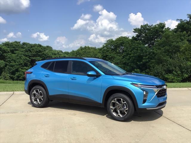 new 2025 Chevrolet Trax car, priced at $24,221