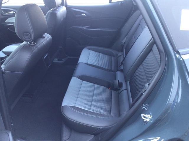 new 2025 Chevrolet Trax car, priced at $25,496
